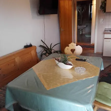 Ferienwohnung Dichtl *